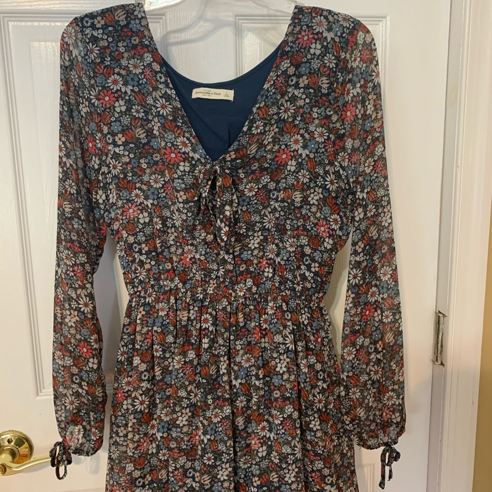 Floral long sleeve dress